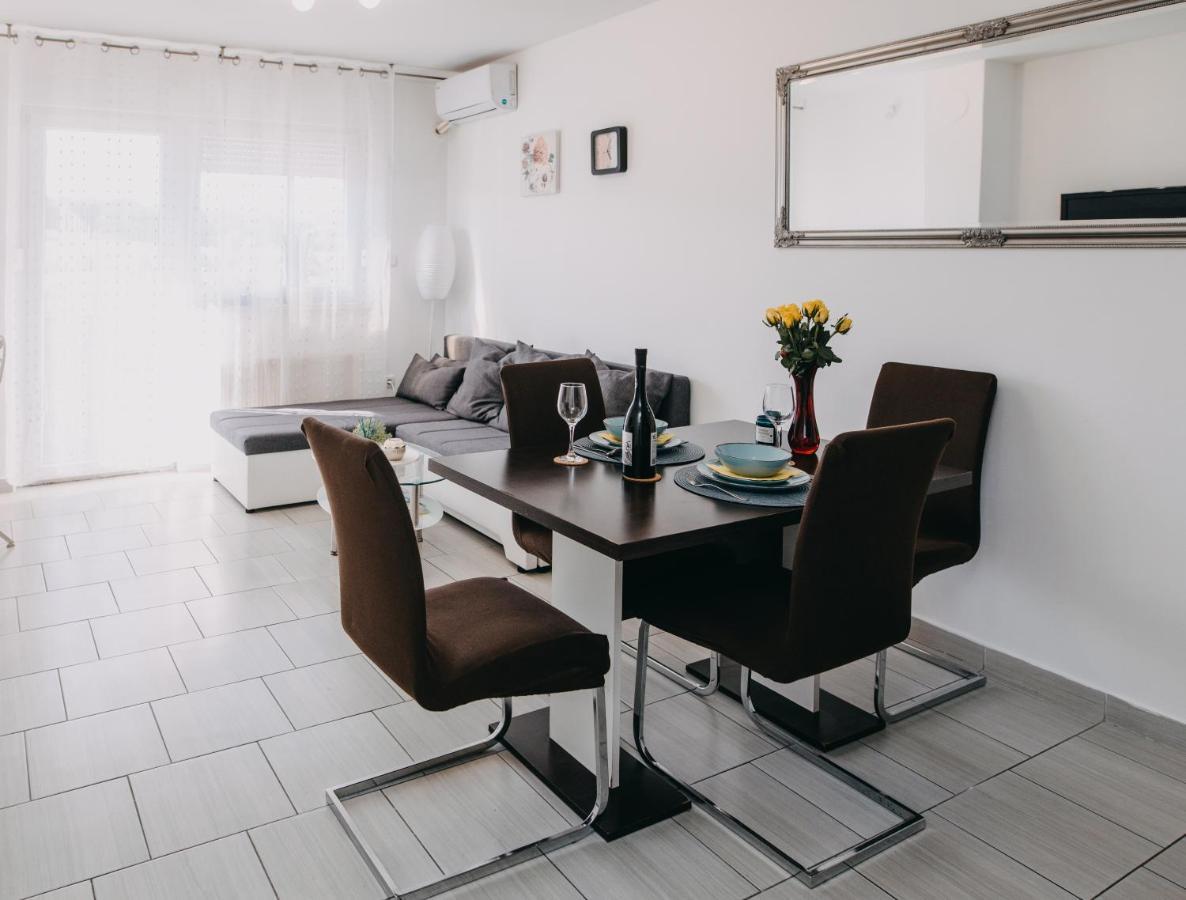 Apartment 10 圣马丁娜穆里 外观 照片