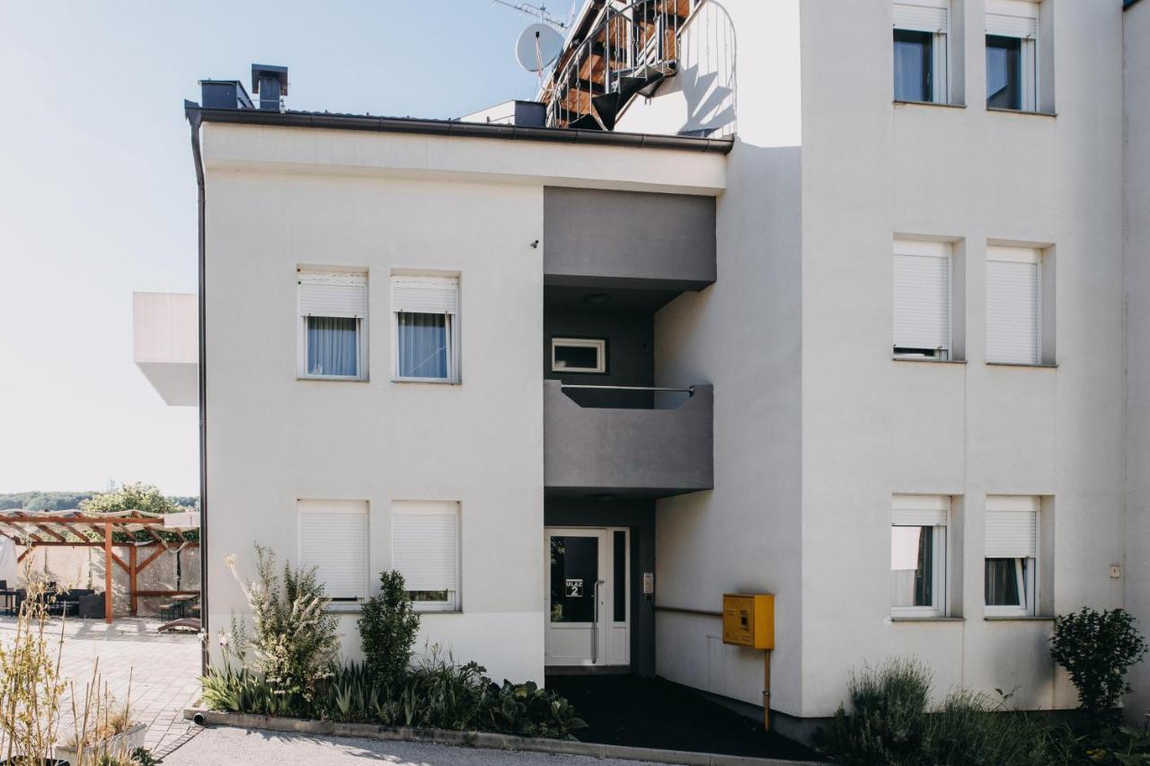 Apartment 10 圣马丁娜穆里 外观 照片